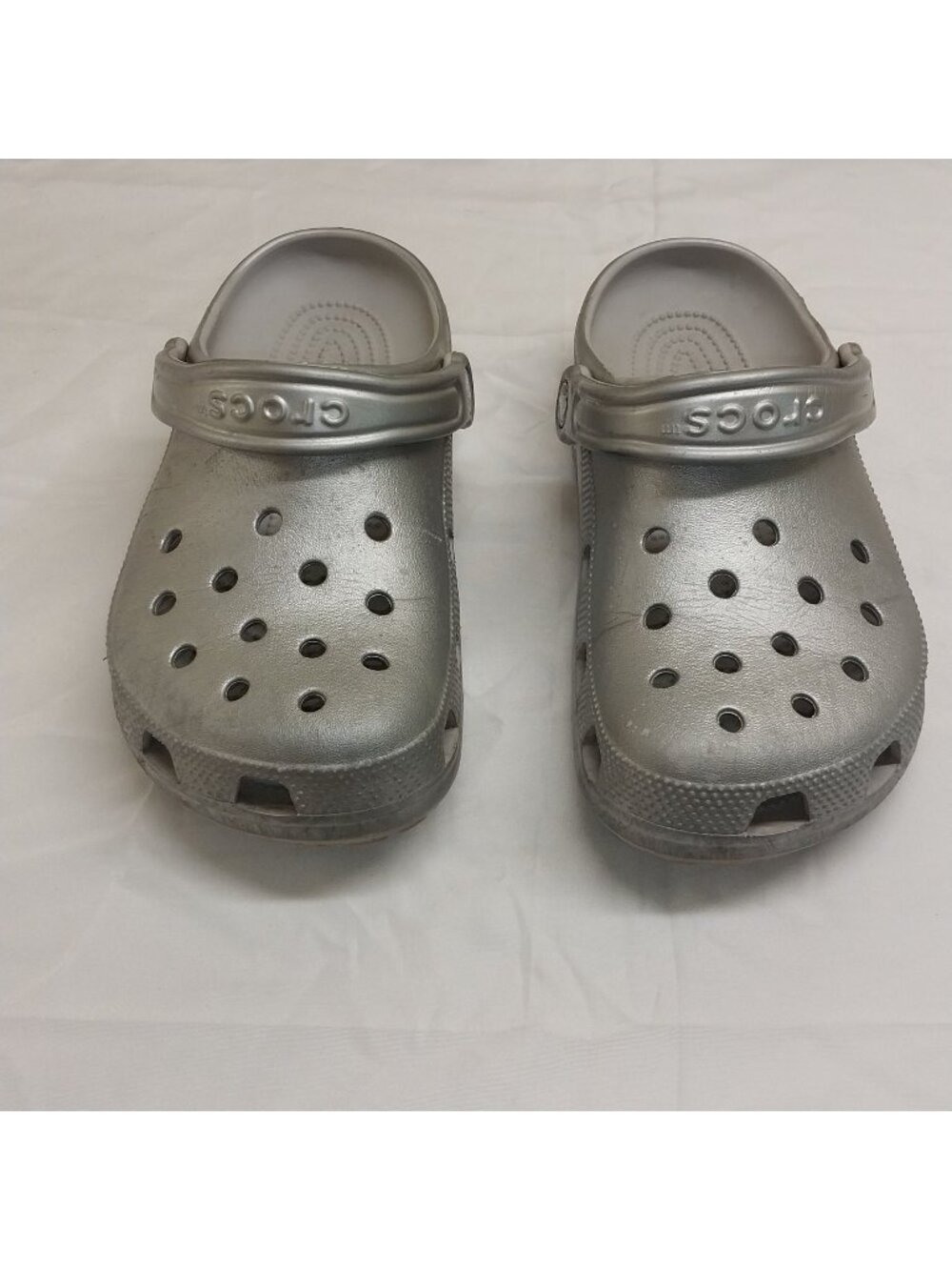 Kids J6 Crocs Classic Silver Metallic Clogs